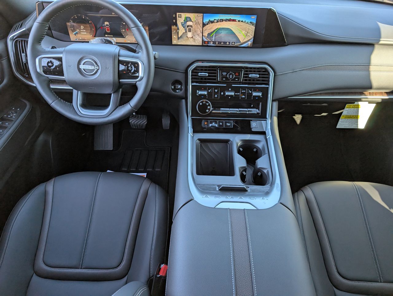 2026 Nissan Armada SL - Photo 8