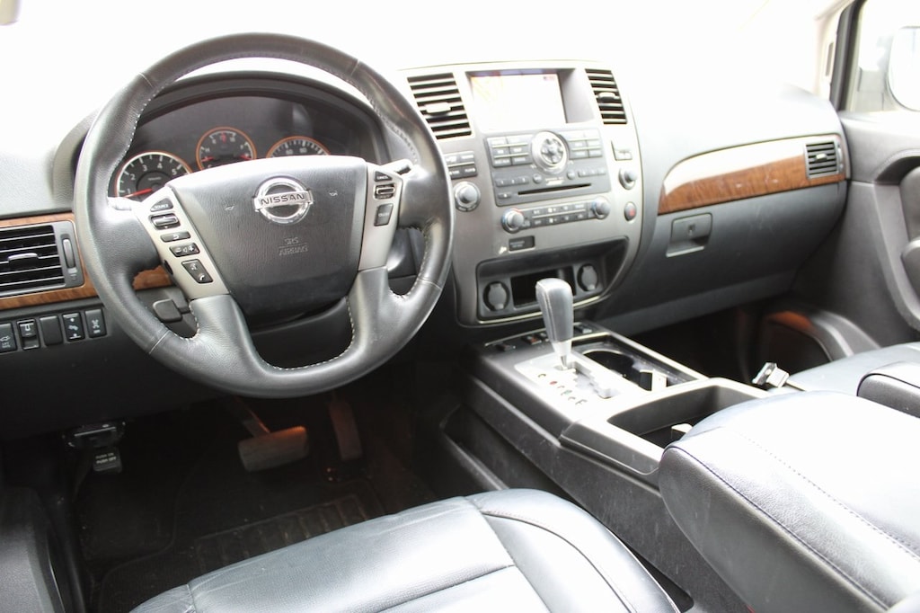 Used 2015 Nissan Armada Platinum w/Nav/Reardvds SUV