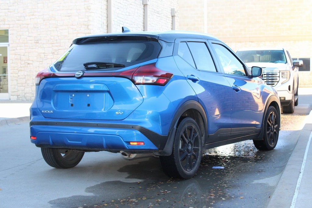 Used 2023 Nissan Kicks SV SUV