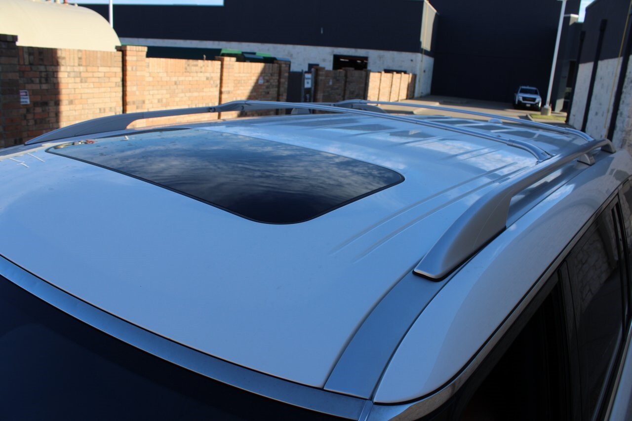 2022 Infiniti QX80 Sensory photo 2