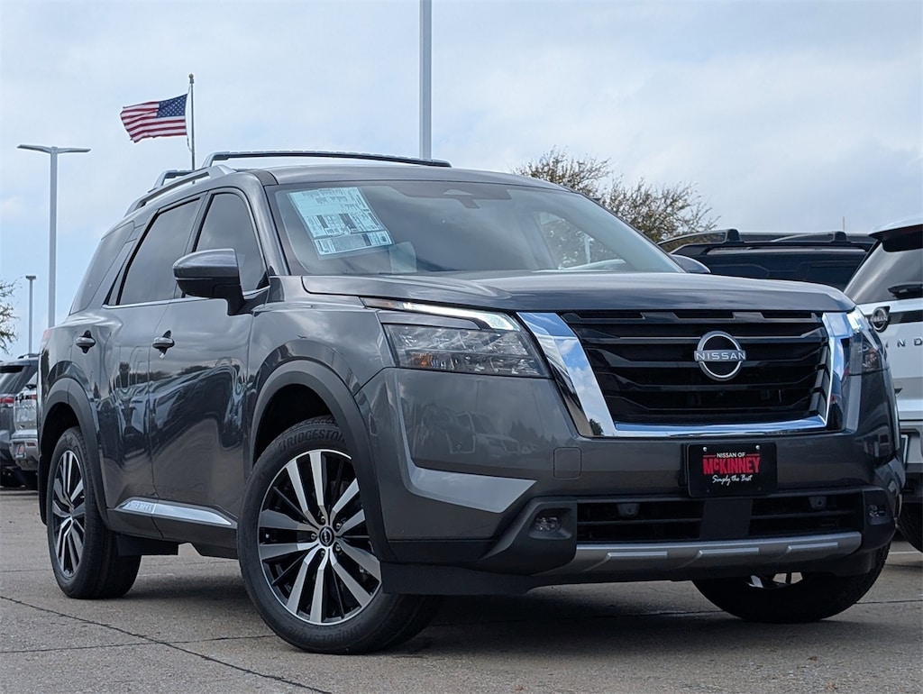 New 2025 Nissan Pathfinder Platinum SUV