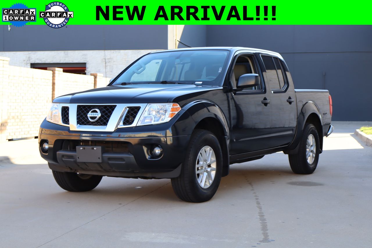 2020 Nissan Frontier SV Crew Cab 4X4 SWB's photo