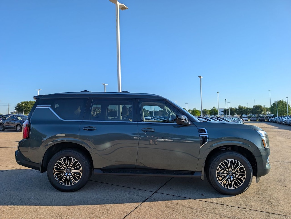 New 2026 Nissan Armada Platinum SUV