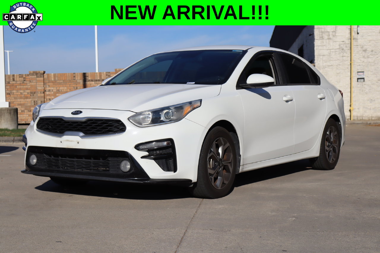 2019 Kia Forte LXS FWD photo