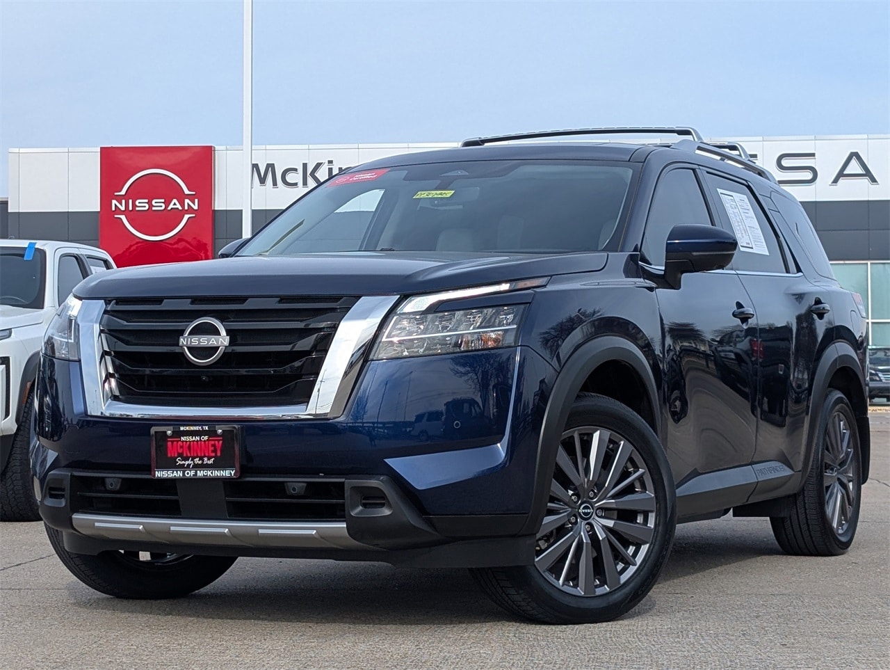 2024 Nissan Pathfinder SL FWD