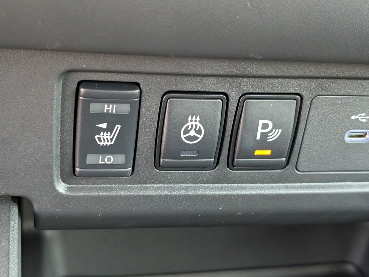 2026 Nissan Frontier SV - Photo 14
