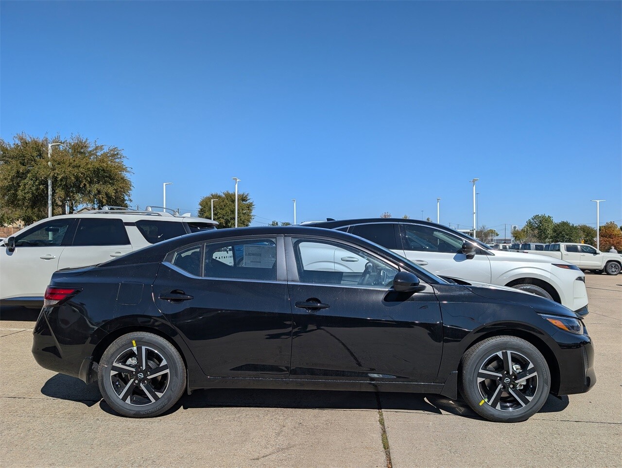 2025 Nissan Sentra SV photo 2