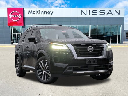 2025 Nissan Pathfinder Platinum SUV