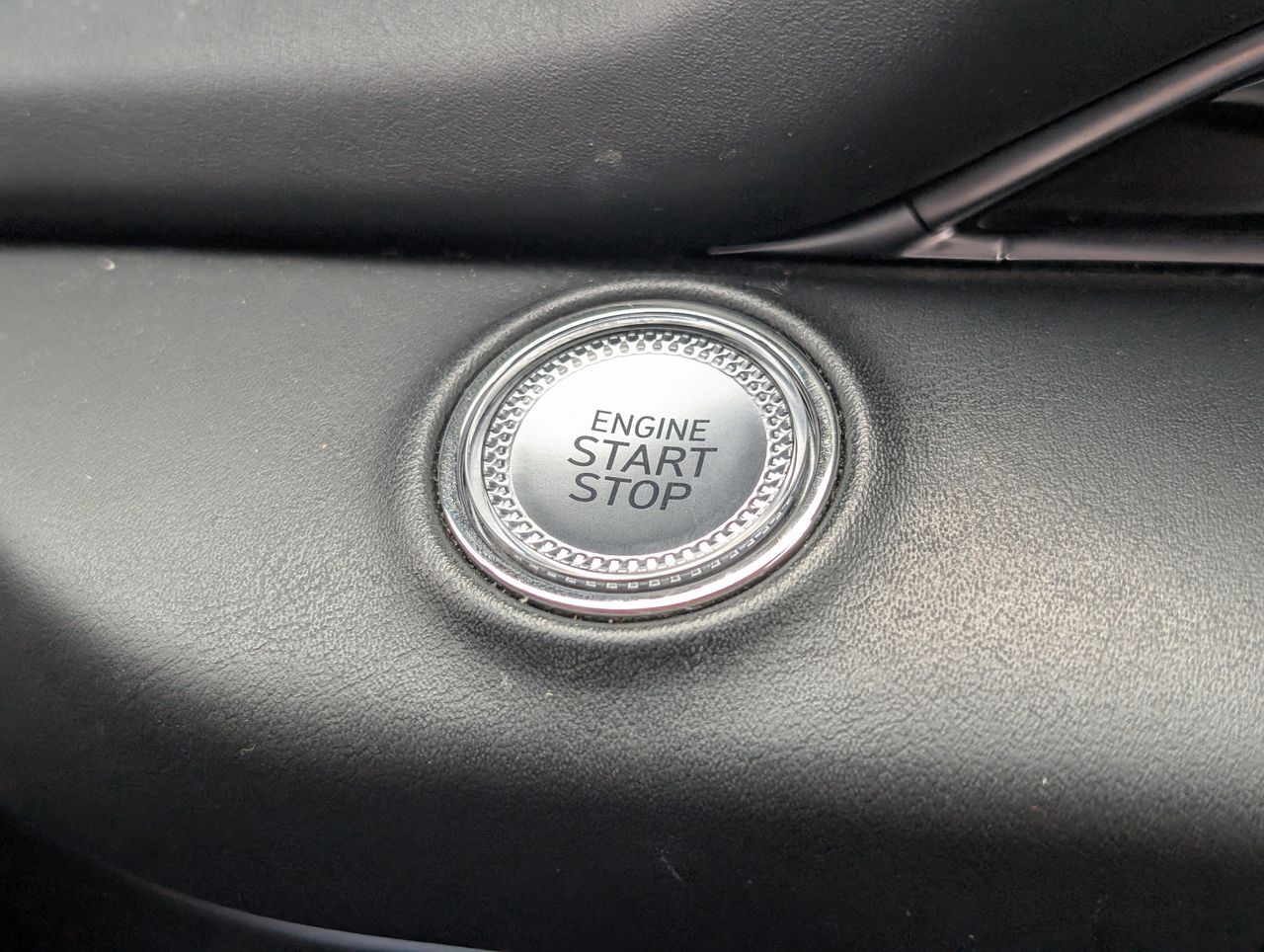 2024 GENESIS GV80 Standard - Photo 17