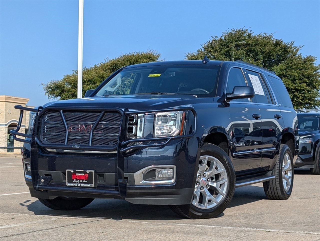 Used 2019 GMC Yukon SLT with VIN 1GKS1BKC7KR178337 for sale in Mckinney, TX