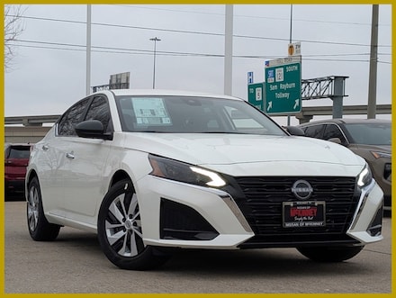 2025 Nissan Altima S Sedan