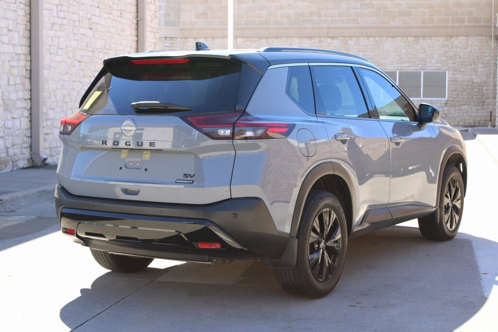 Used 2023 Nissan Rogue SV w/Premiumpkg/Midnighteditionpkg SUV