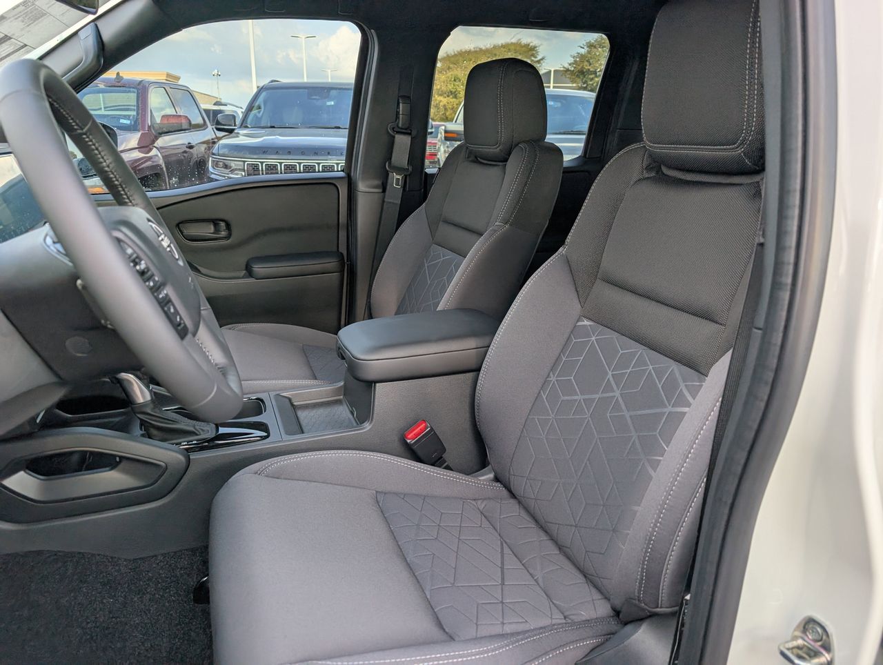 2026 Nissan Frontier SV - Photo 20