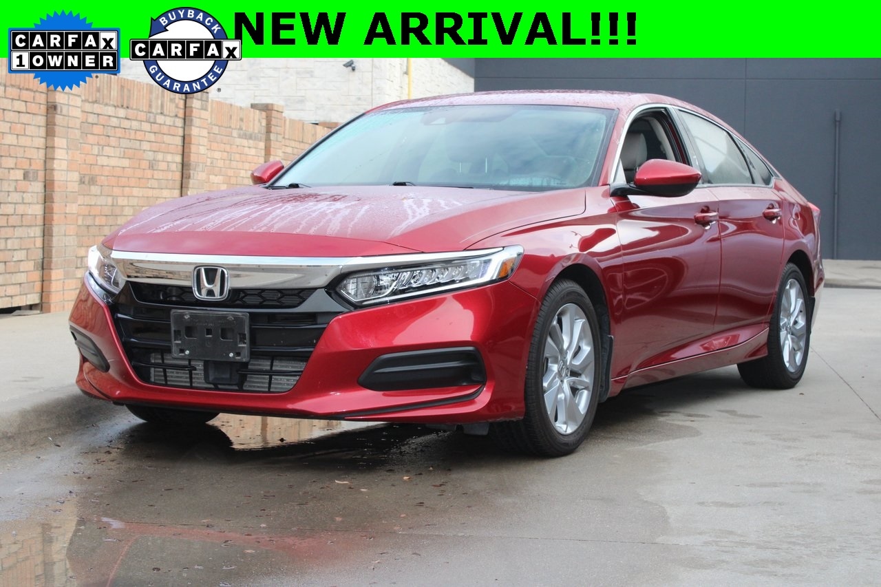 2020 Honda Accord LX's photo