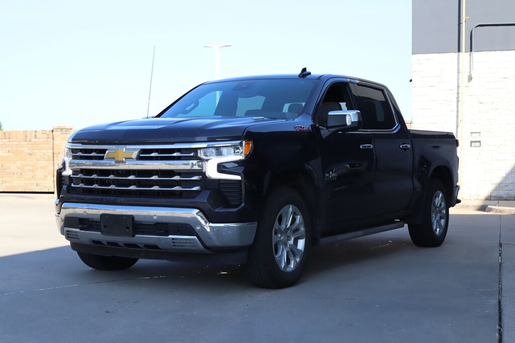 Used 2023 Chevrolet Silverado 1500 LTZ w/Convpkg2/Z71 Truck Crew Cab