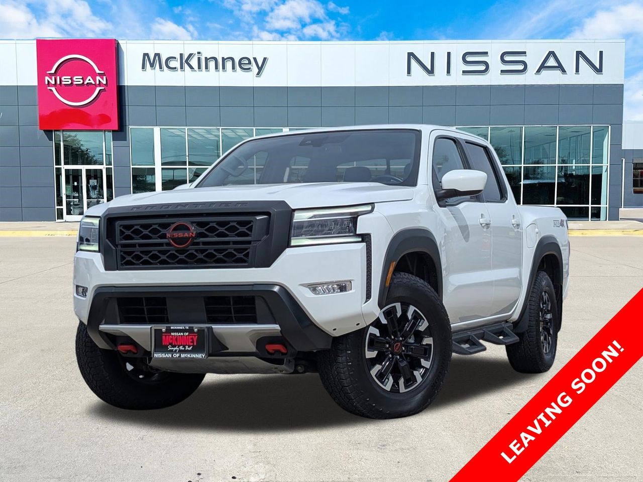 2023 Nissan Frontier PRO-4X Crew Cab 4X4's photo