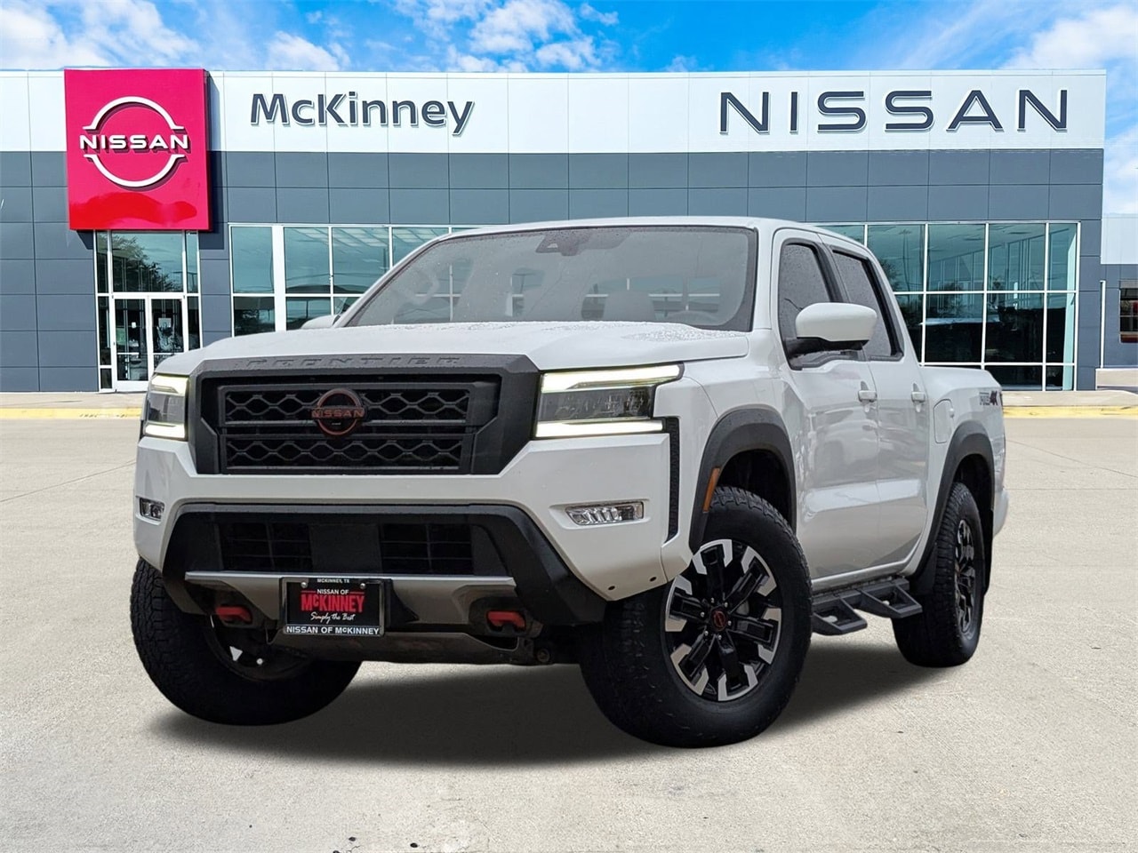 2023 Nissan Frontier PRO-4X's photo