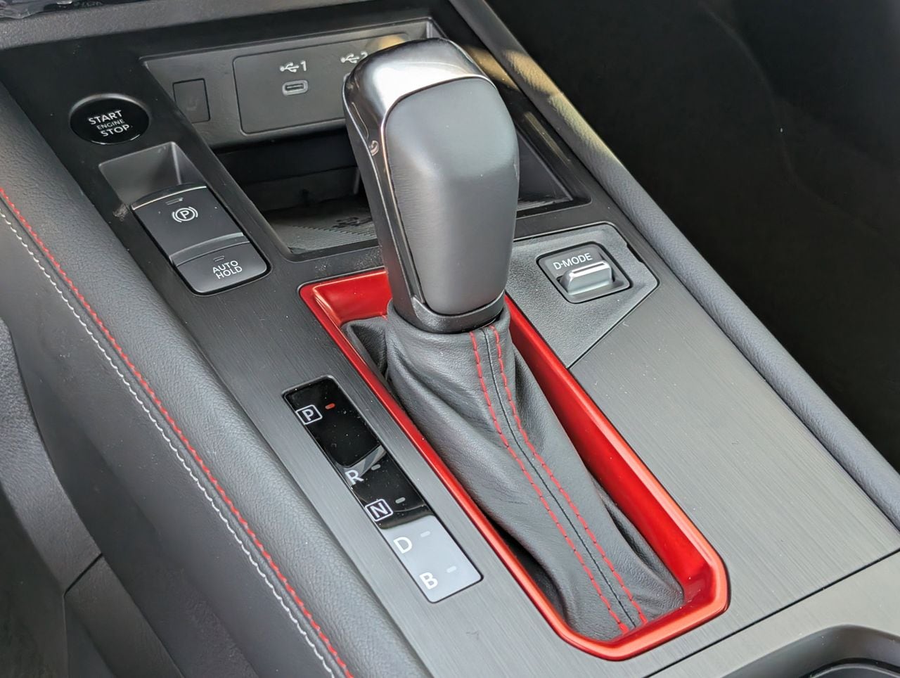 2026 Nissan KICKS SR - Photo 17