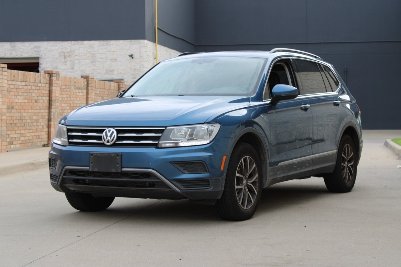 Used 2020 Volkswagen Tiguan SE with VIN 3VV3B7AX5LM069569 for sale in Mckinney, TX
