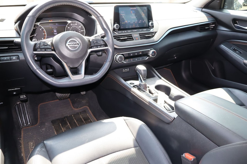 Used 2020 Nissan Altima 2.5 SR Sedan