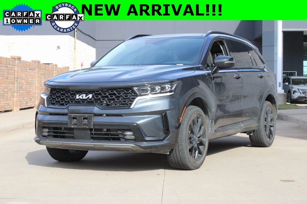 Used 2023 Kia Sorento SX w/Nav SUV