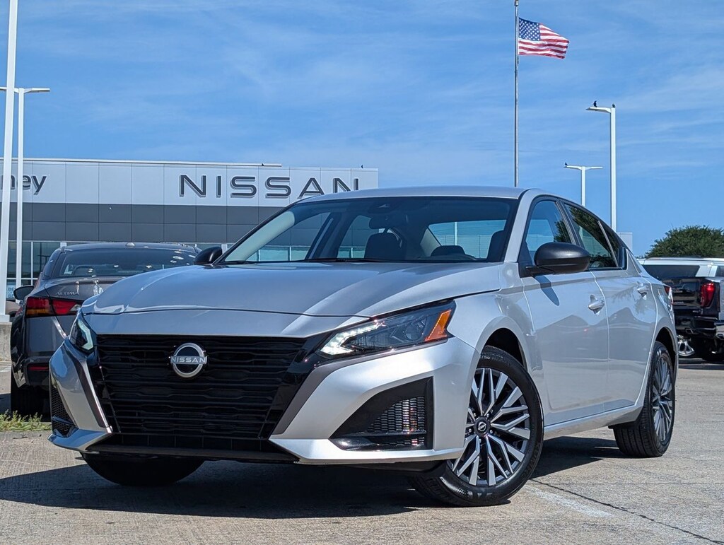 Used 2026 Nissan Altima 2.5 SV Sedan
