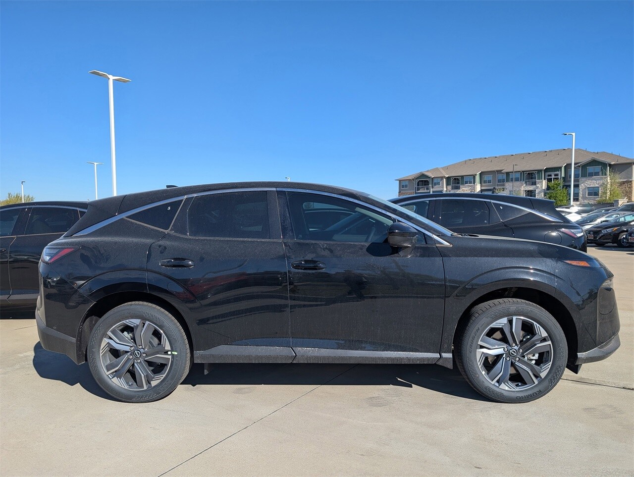 2025 Nissan Murano SV photo 3