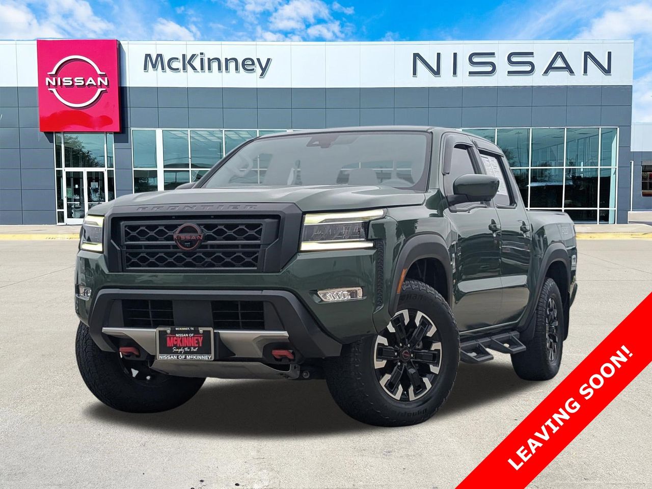 2023 Nissan Frontier PRO-4X Crew Cab 4X4's photo