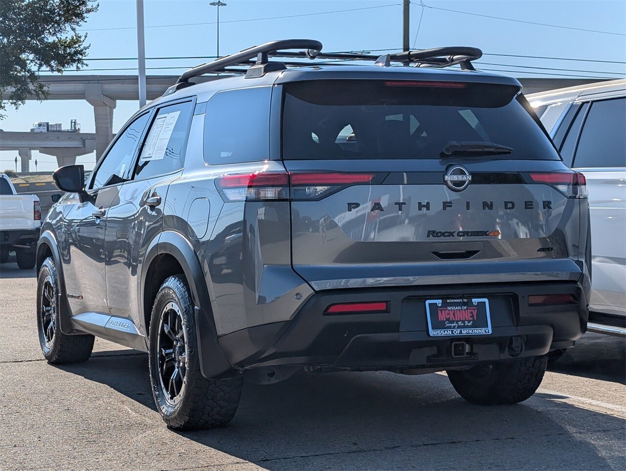 2024 Nissan Pathfinder Rock Creek photo 3