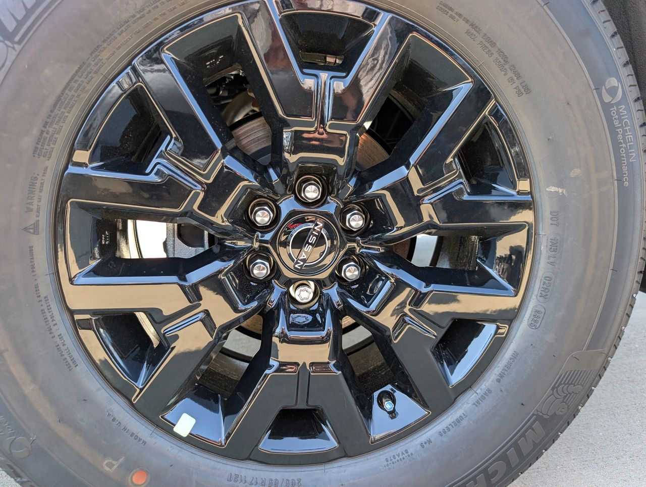 2026 Nissan Frontier SV - Photo 6