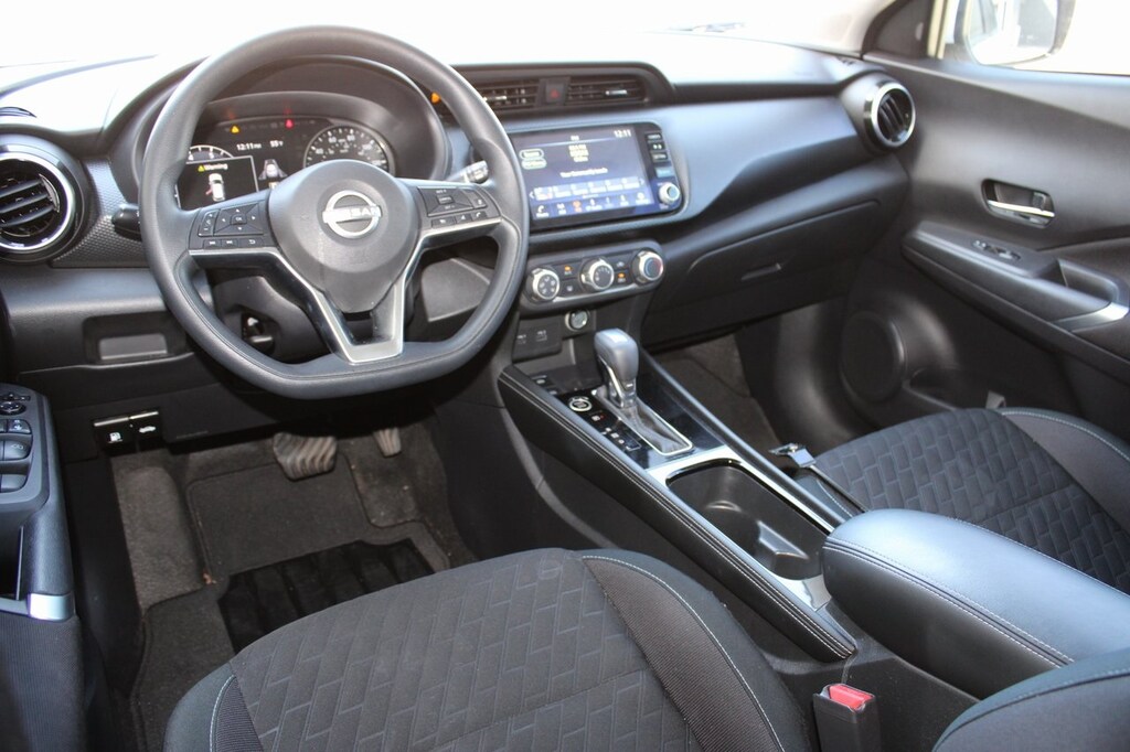 Used 2024 Nissan Kicks SV SUV