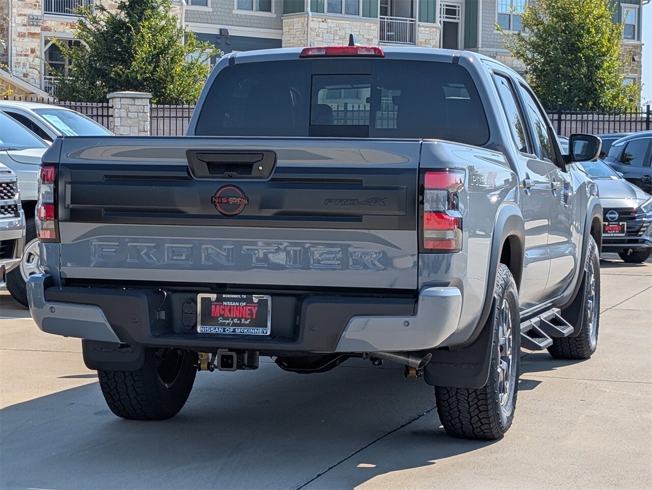 2026 Nissan Frontier photo 4