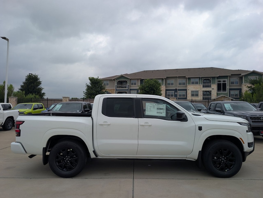 New 2026 Nissan Frontier SV Truck Crew Cab