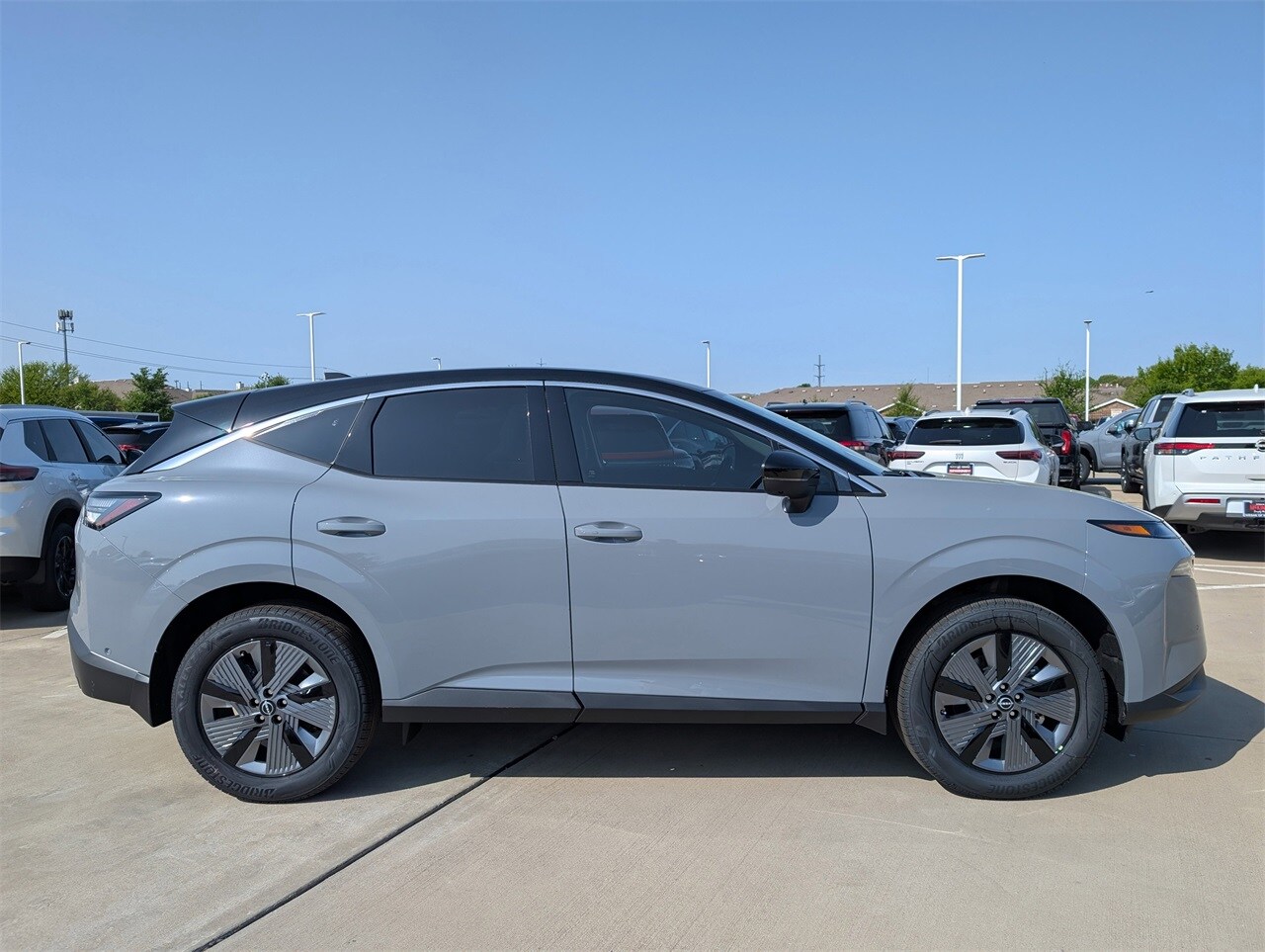 2025 Nissan Murano SL photo 3