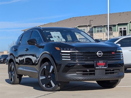 2025 Nissan Kicks SR SUV