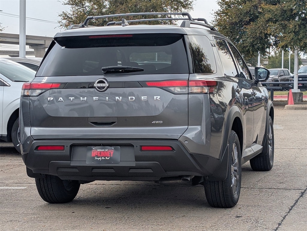 New 2025 Nissan Pathfinder SV SUV