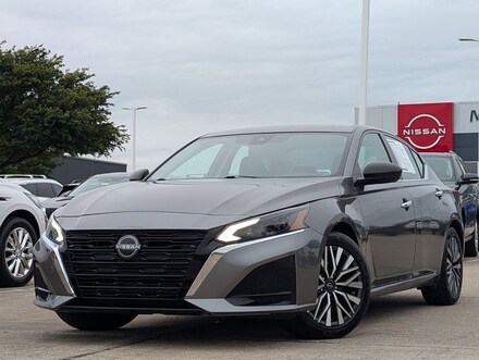 2024 Nissan Altima 2.5 SV Sedan