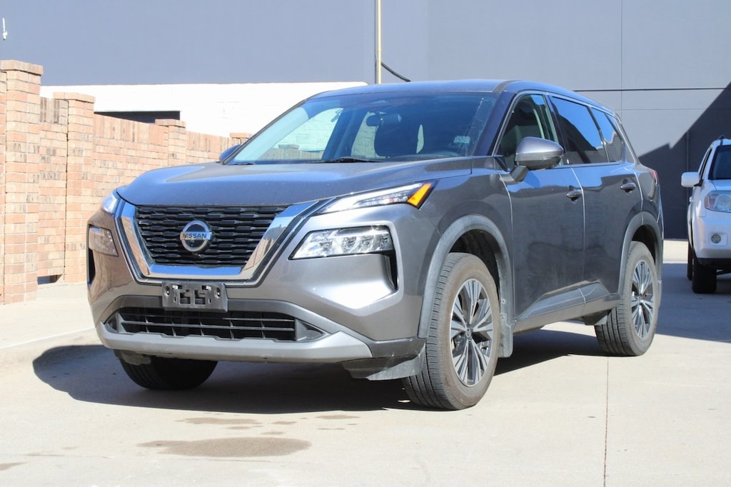 Used 2021 Nissan Rogue SV SUV