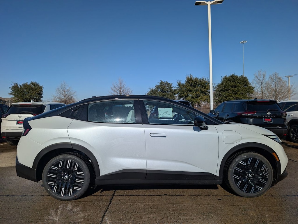 New 2026 Nissan LEAF PLATINUM+ SUV