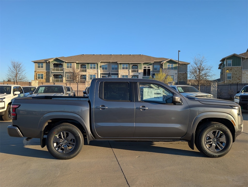 New 2026 Nissan Frontier SV Truck Crew Cab
