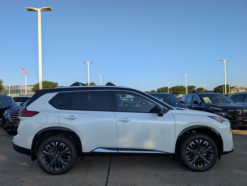 New 2026 Nissan Rogue Platinum SUV