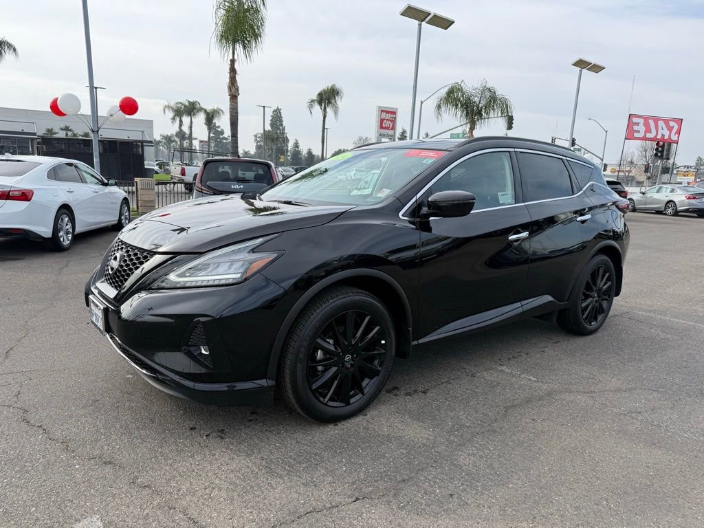 2024 Nissan Murano SV photo 2