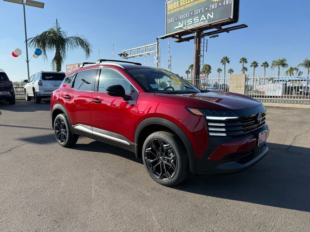 2026 Nissan KICKS SR's photo