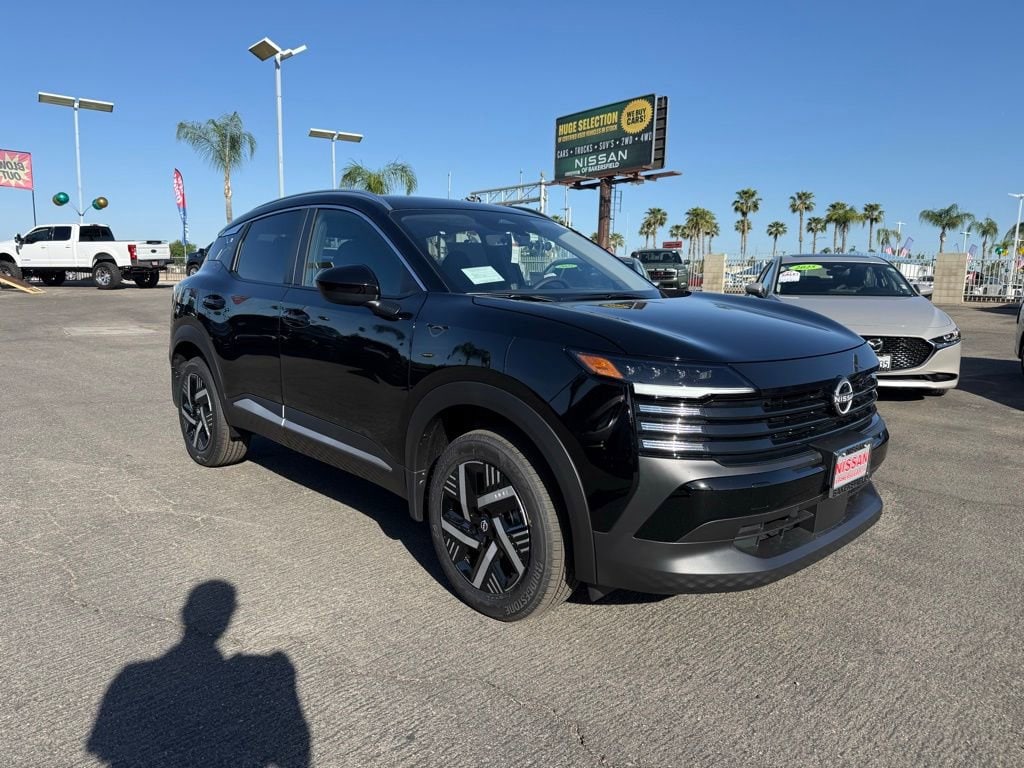 2026 Nissan Kicks 2.0 SV's photo