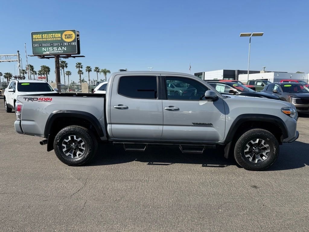 2021 Toyota Tacoma 4WD TRD Off Road photo 6