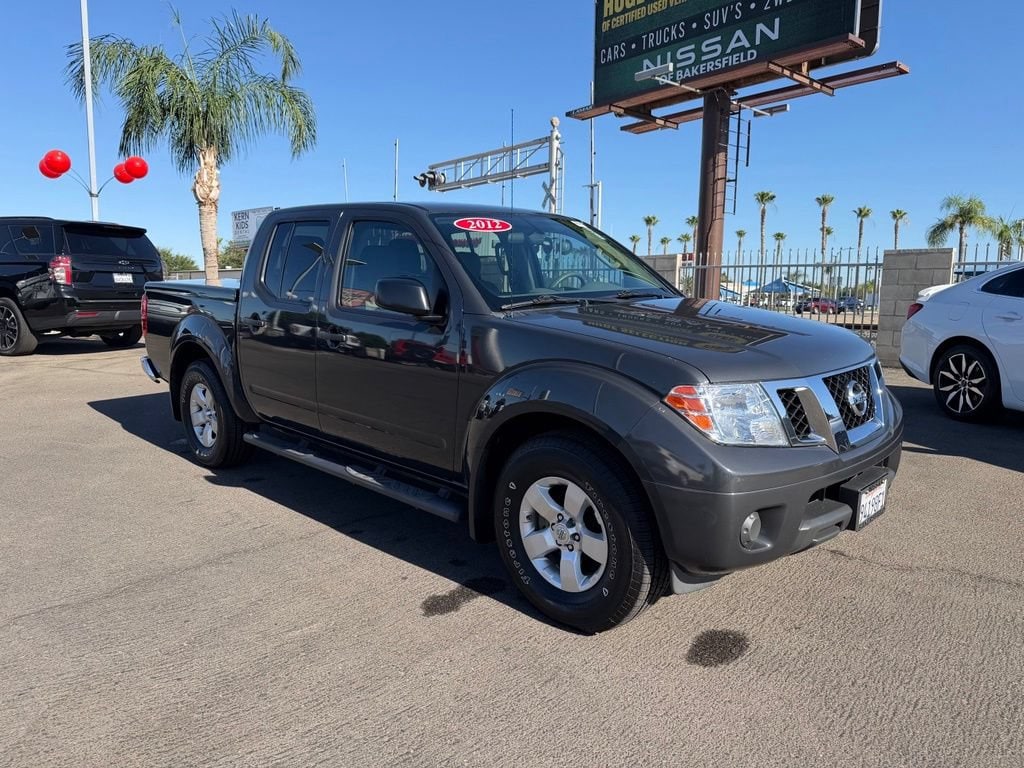 2012 Nissan Frontier 4.0 SV Crew Cab 4X2 AT SWB's photo