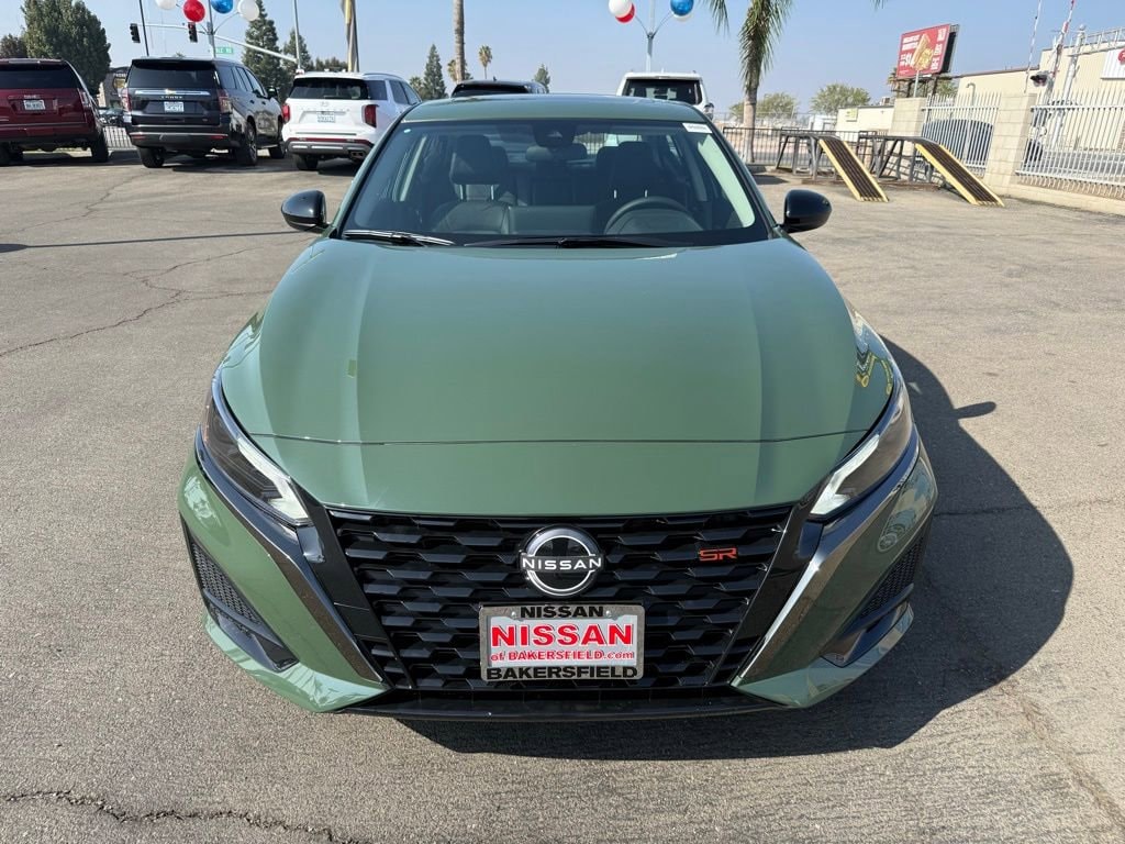 New 2025 Nissan Altima SR SR FWD