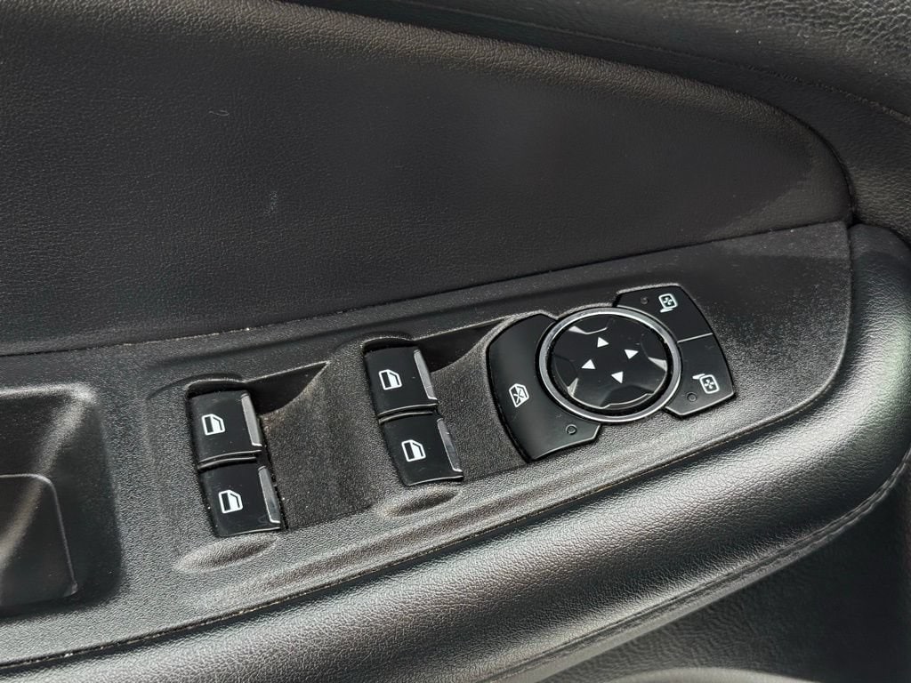 2024 Ford Edge SEL - Photo 21