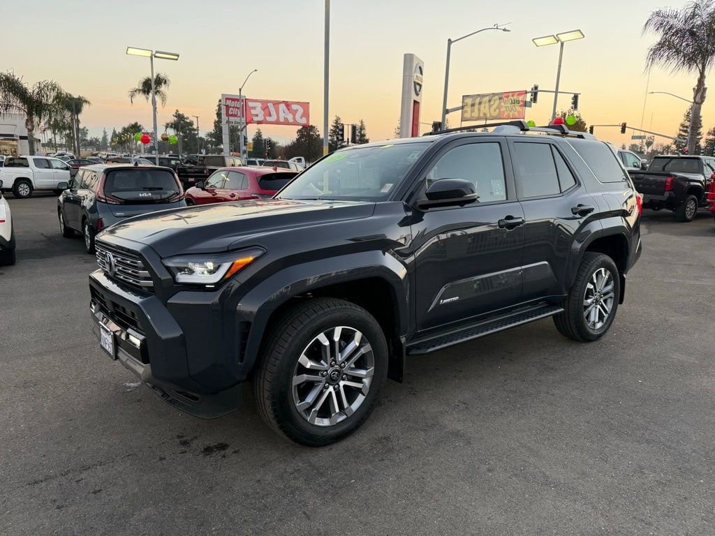 2025 Toyota 4Runner Limited photo 2