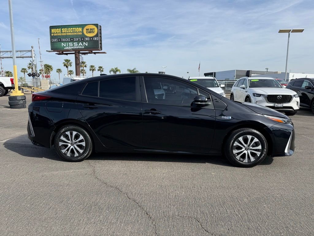 2022 Toyota Prius Prime XLE photo 6
